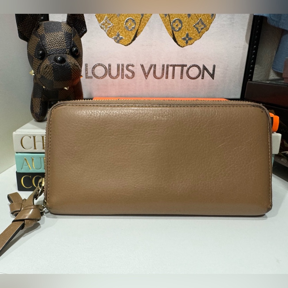 Chlo Wallet - image 1